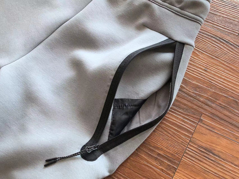 NIKE TECH FLEECE PANTS x GREY/WHITE