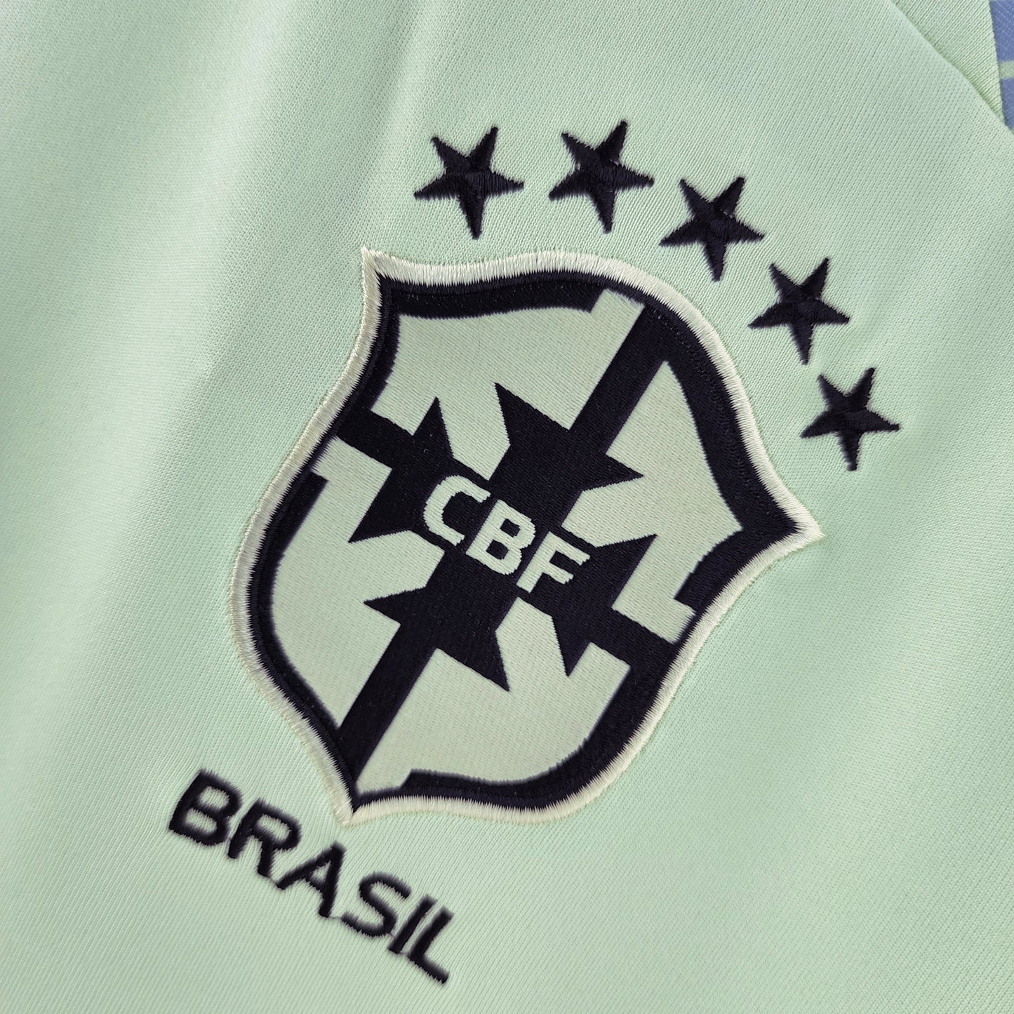 2022 Brasil Treino Verde Claro