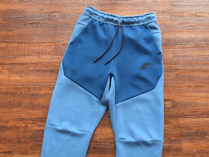 NIKE TECH FLEECE PANTS x DUTCH BLUE/COURT BLUE