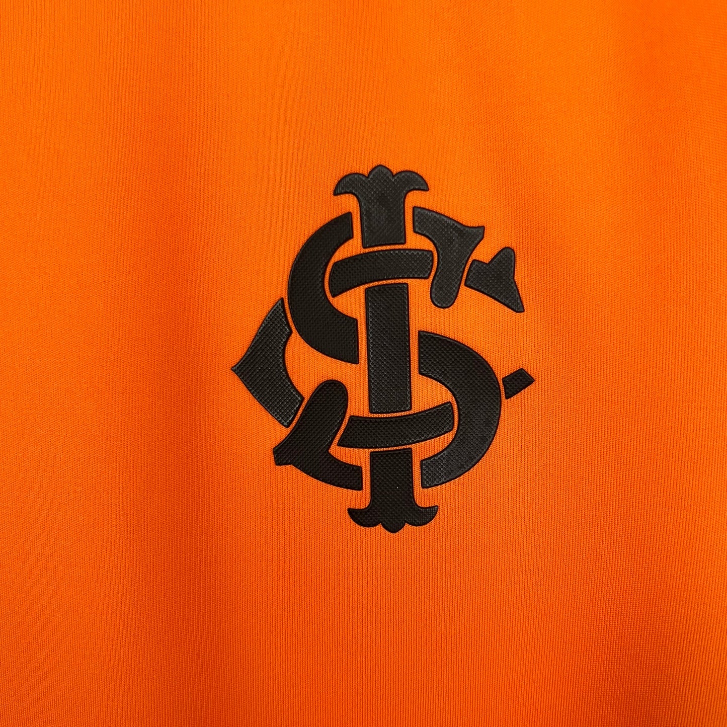 Internacional 23/24 Laranja