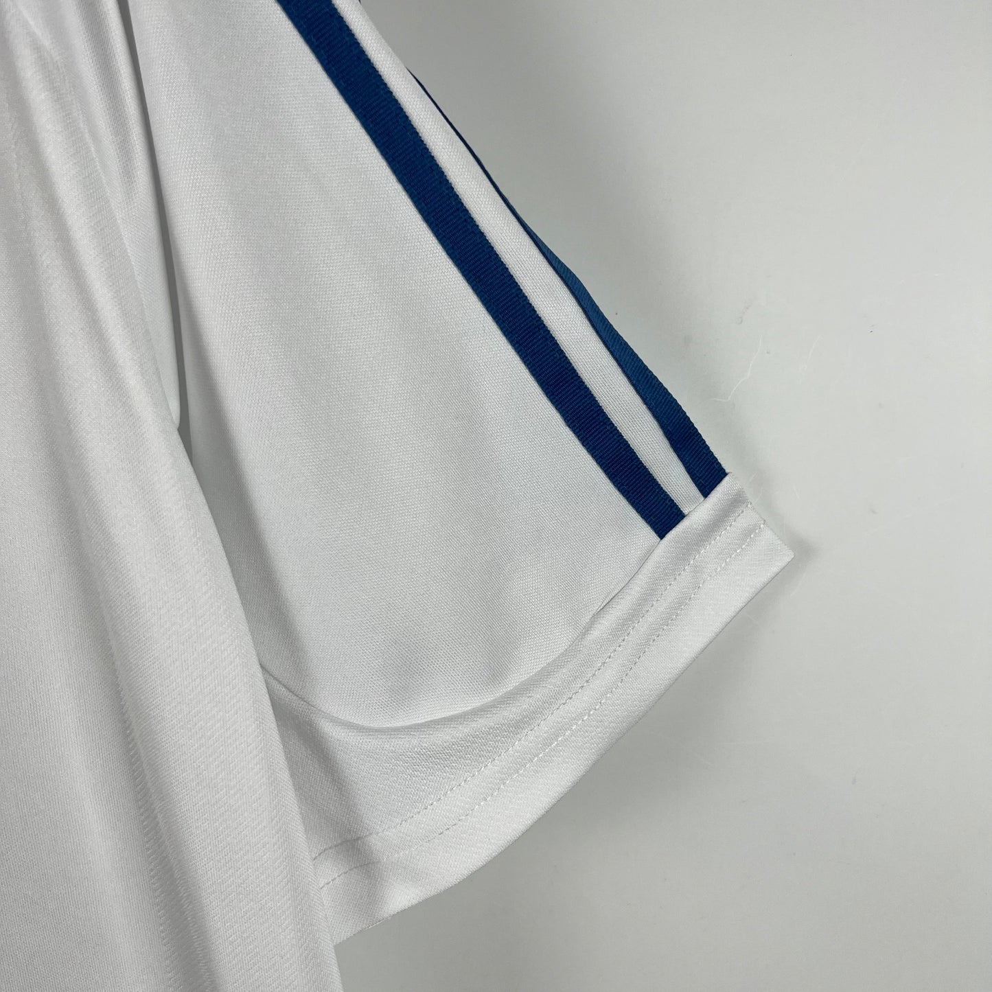 Real Madrid 01/02 Retro Home
