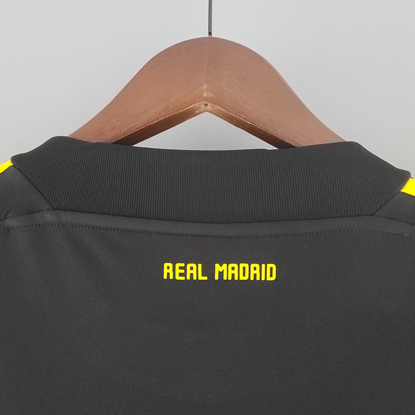 Real Madrid 11/12 Vintage Goleiro