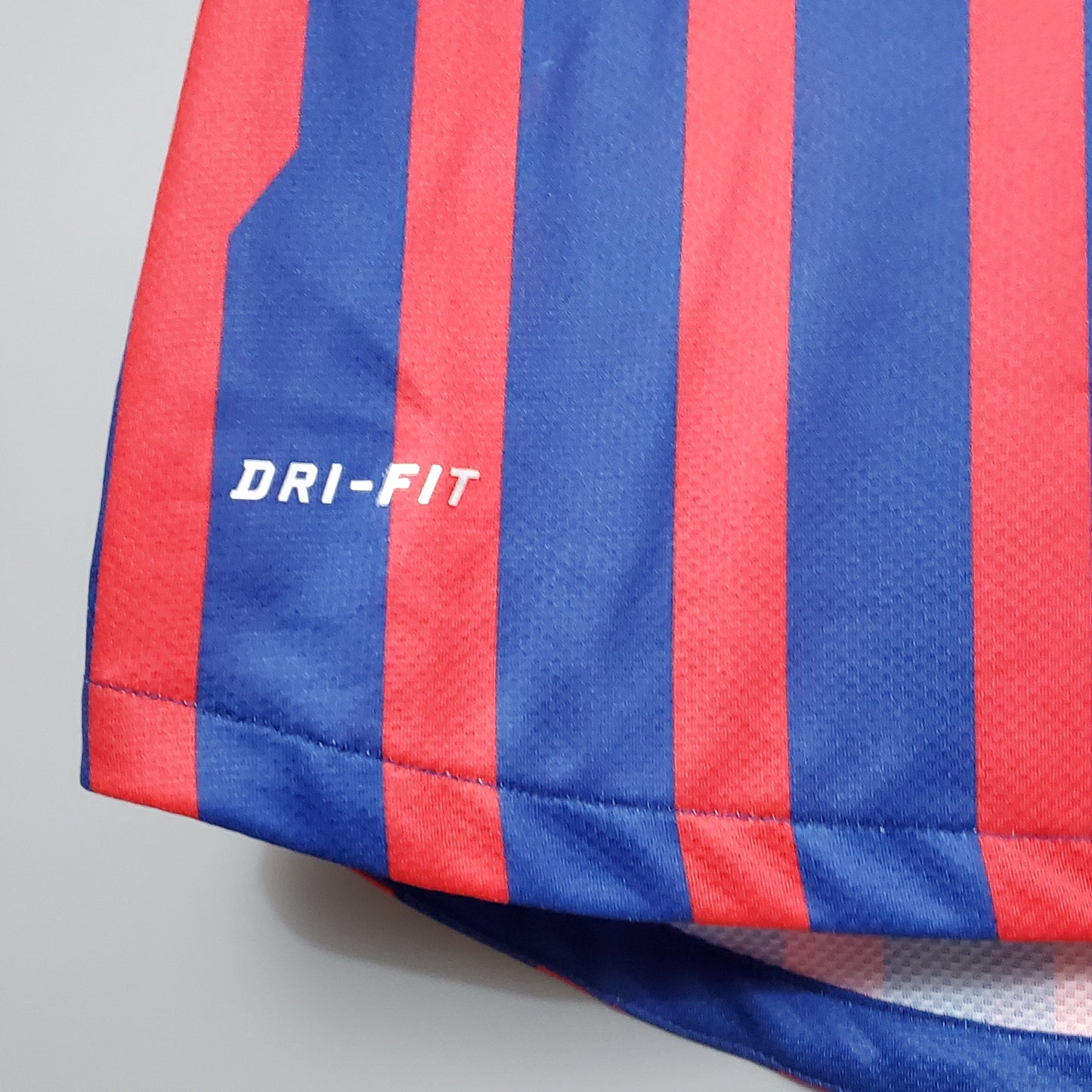 Barcelona 11/12 Retro Home