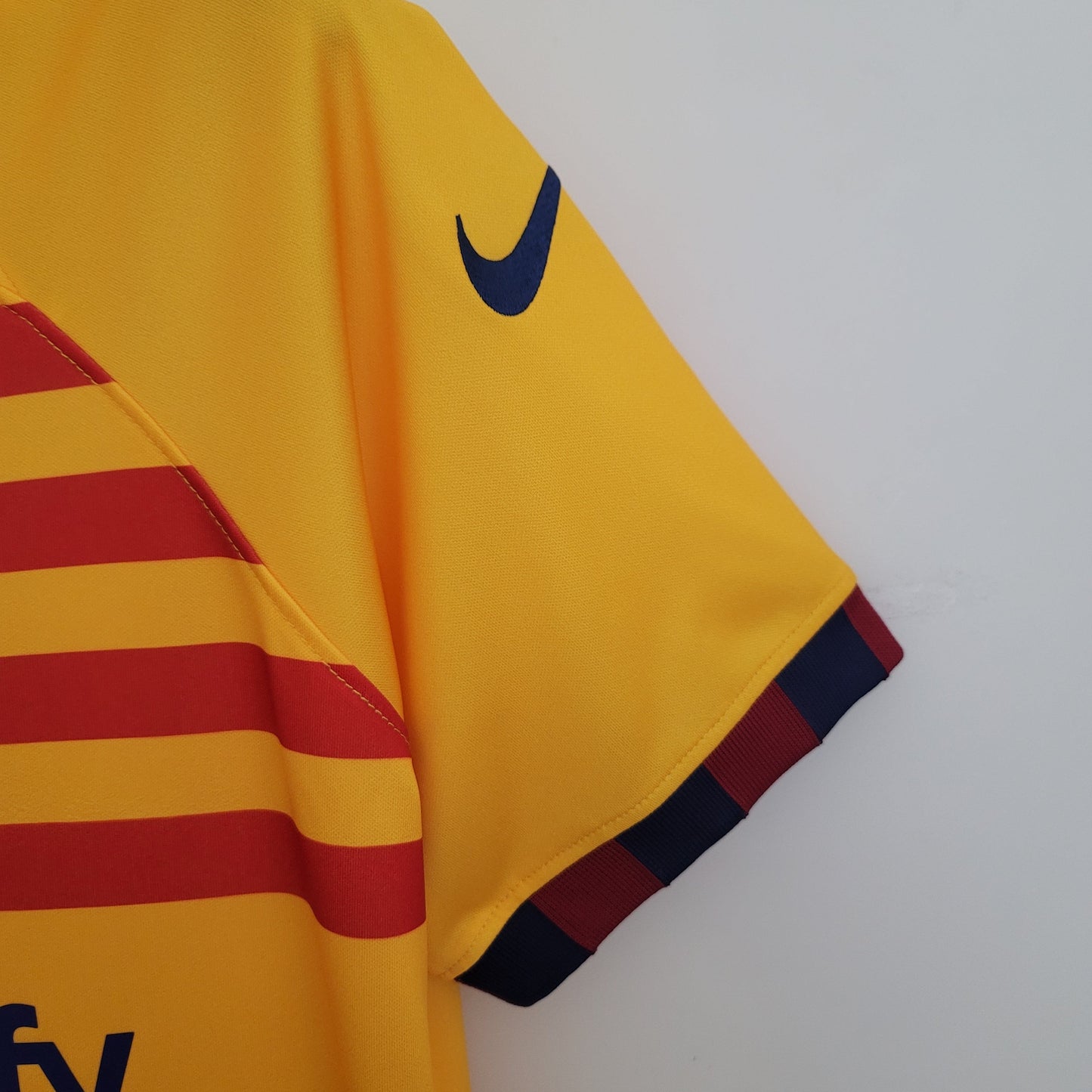 Barcelona 22/23 Away