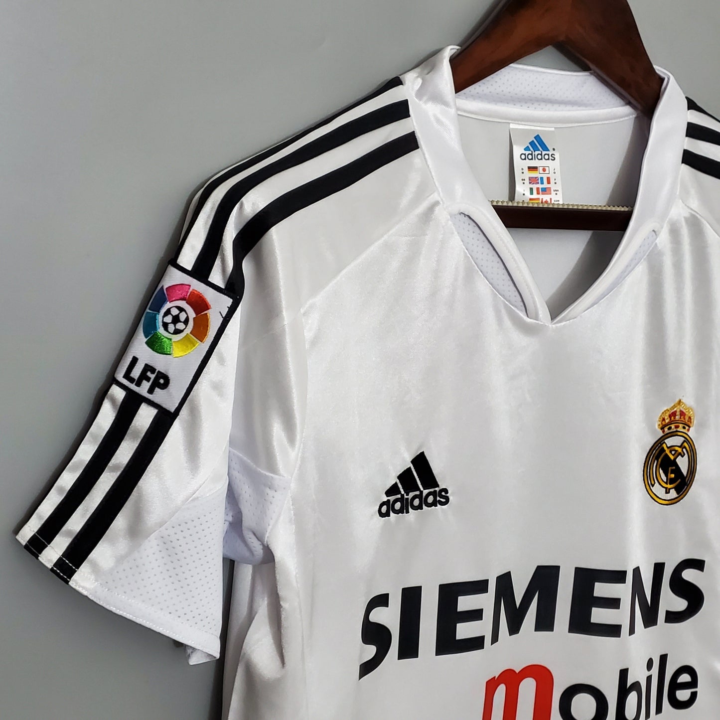 Real Madrid 04/05 Retro Home