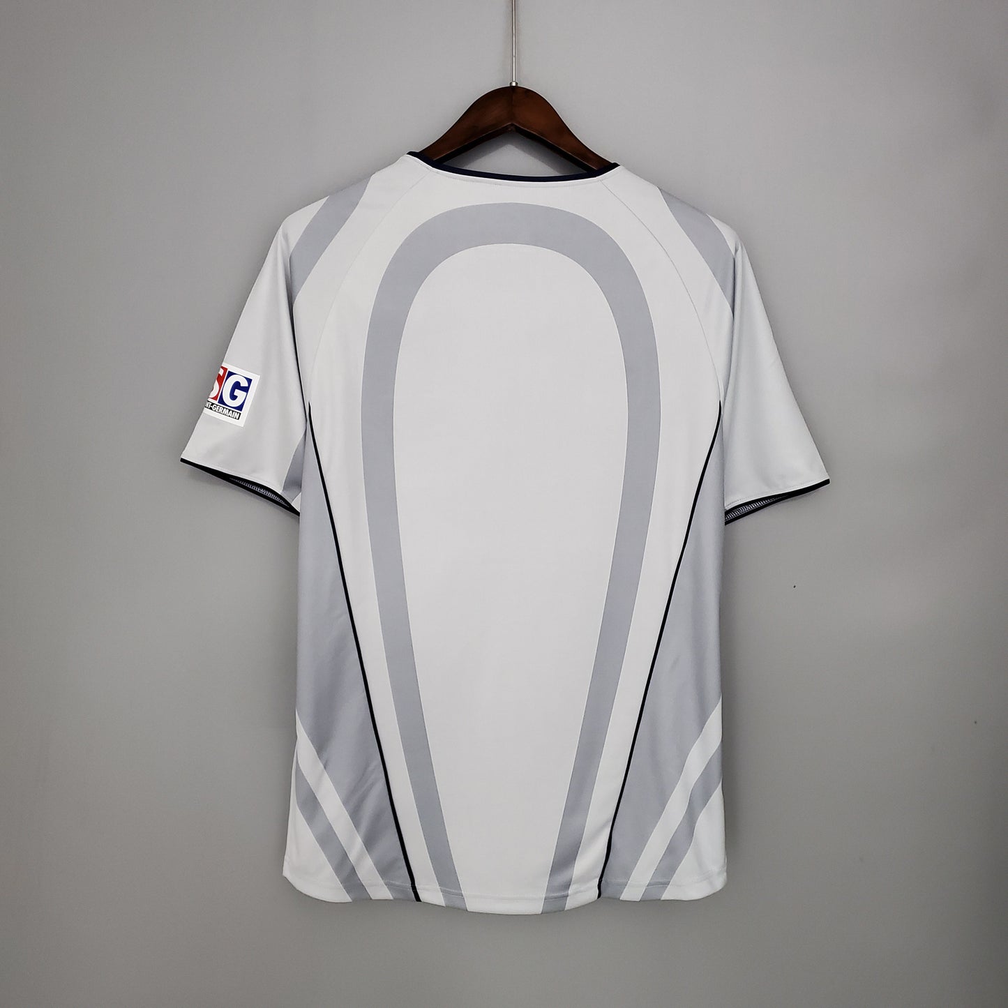 Paris Saint-Germain 01/02 Retro Away