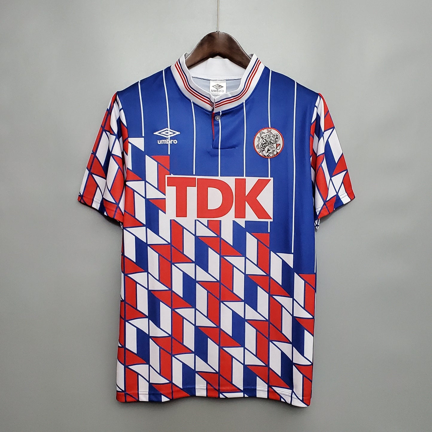 Ajax 1990 Retro Away
