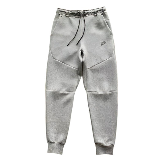 NIKE TECH FLEECE PANTS x WOLF GREY