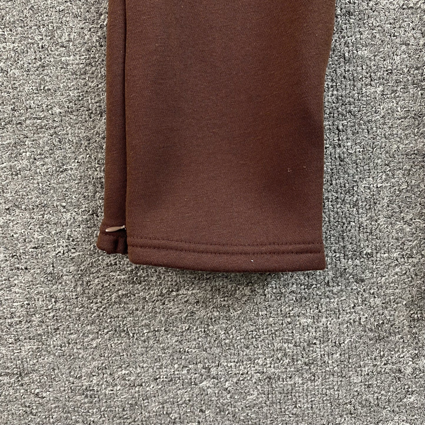SYNA WORLD SWEATPANTS BROWN