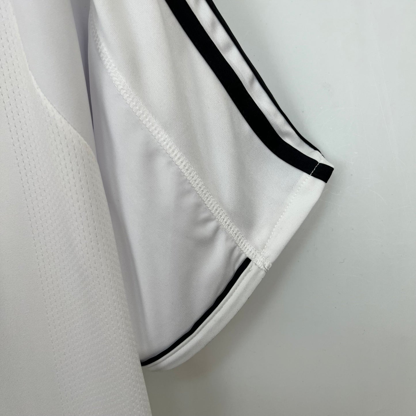 Real Madrid 03/04 Retro Home