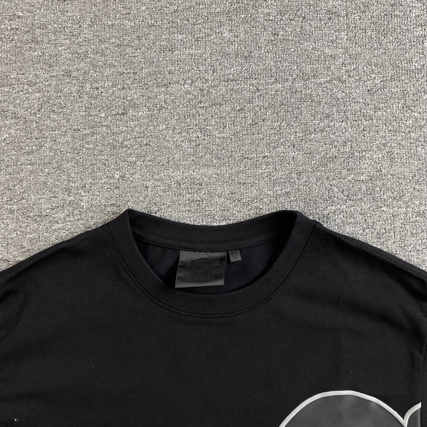 SYNA WORLD T-SHIRT BLACK