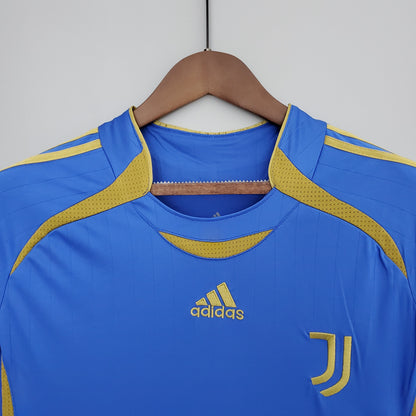 2006 Juventus "Teamgeist" Series Blue