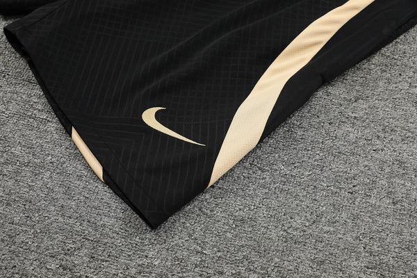 Kit de Treino Regata Chelsea 23/24 - Branco e Dourado