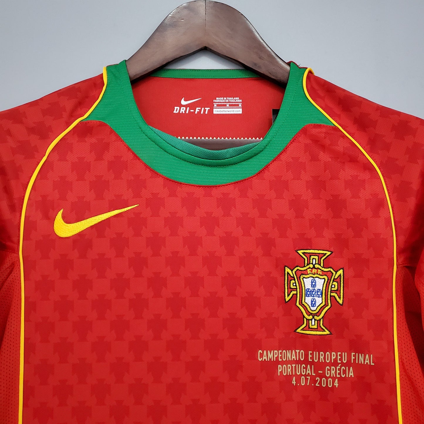 Retro Portugal 2004 Home