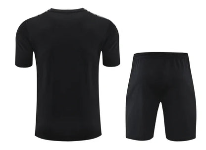 Kit de Treino Manchester United 23/24 - Preto