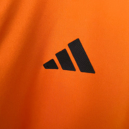 Internacional 23/24 Laranja