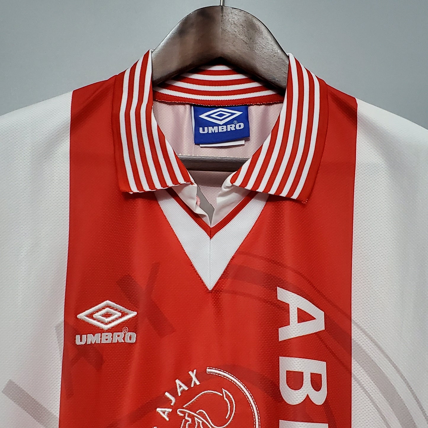 Ajax 95/96 Retro Home