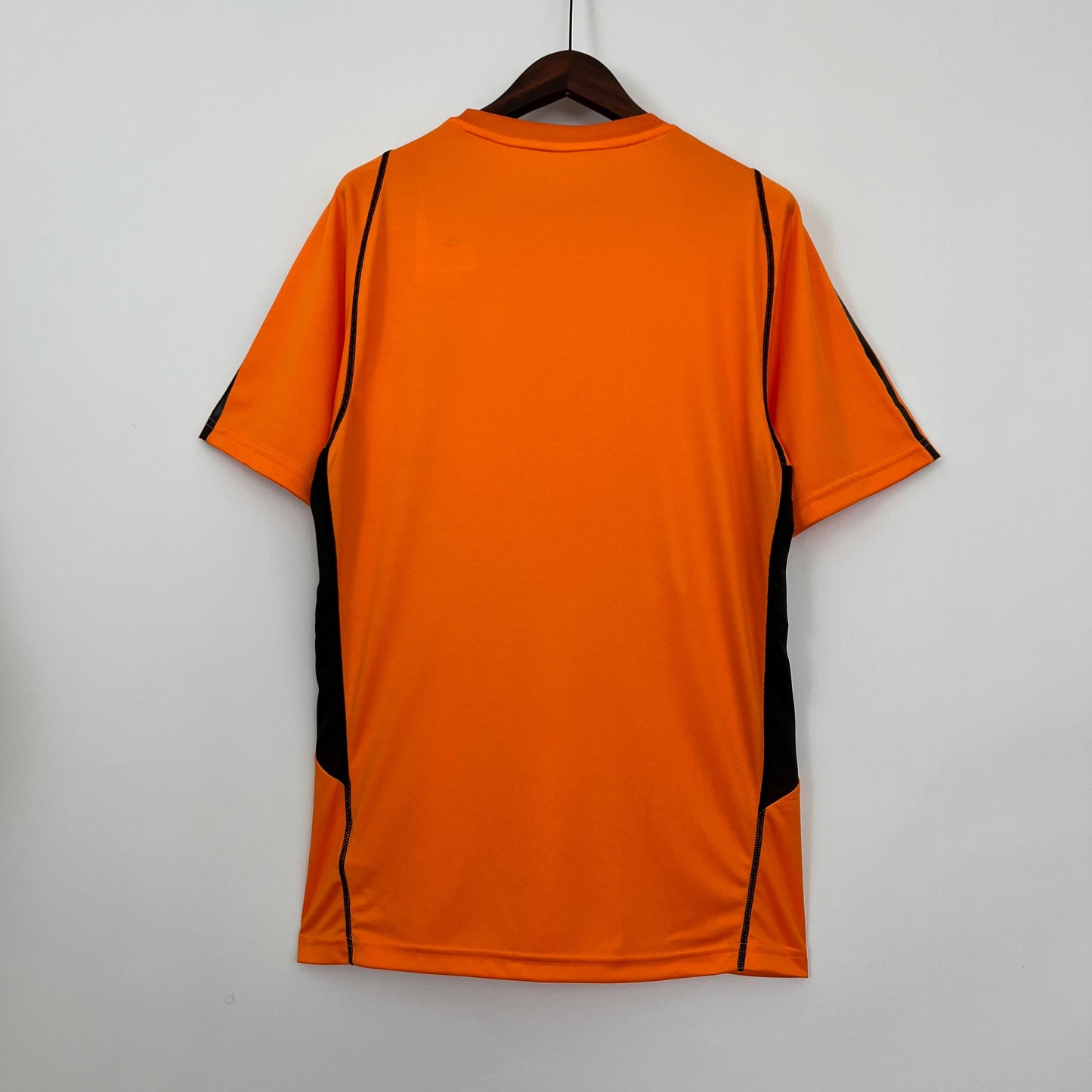 Internacional 23/24 Laranja