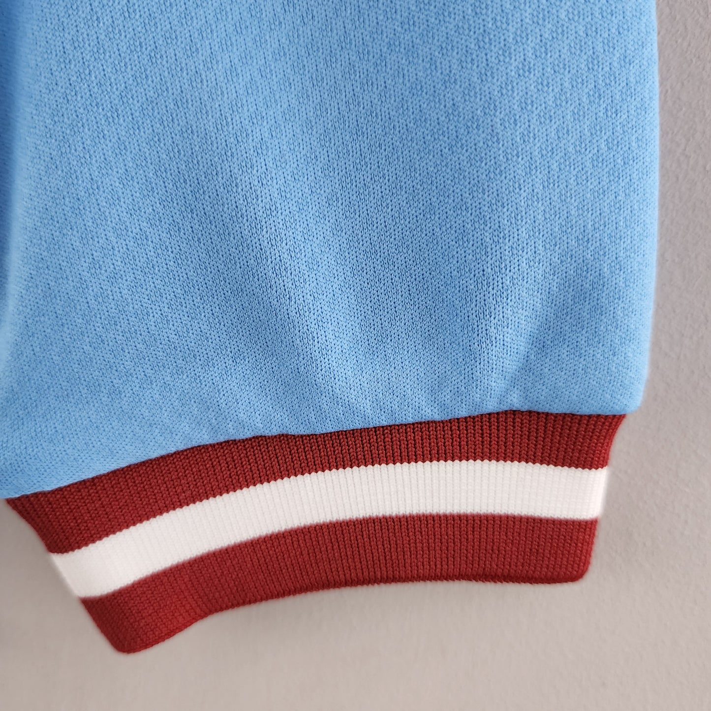 22/23 long sleeve Manchester City home