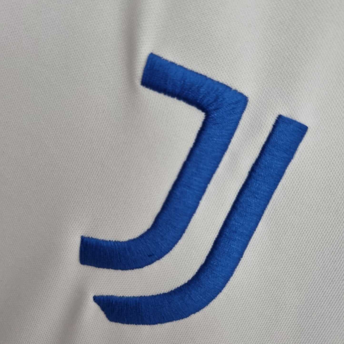 22/23 Juventus Training Suit White