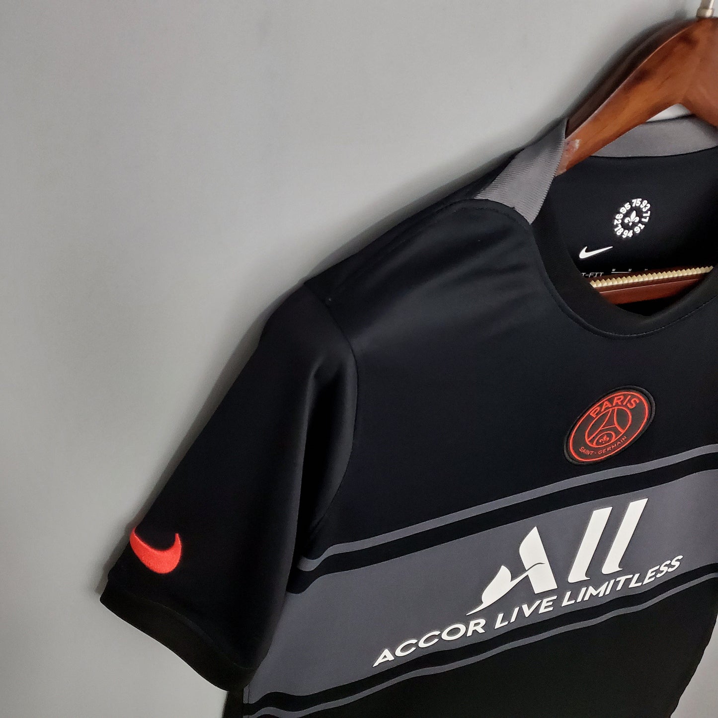 Paris Saint-Germain 21/22 Third Away
