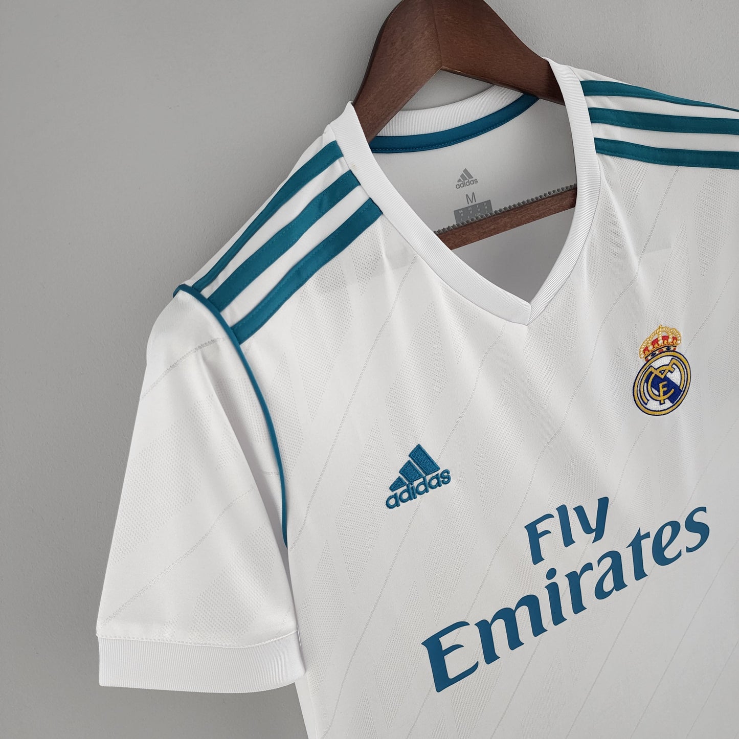 Real Madrid 17/18 Retro Home