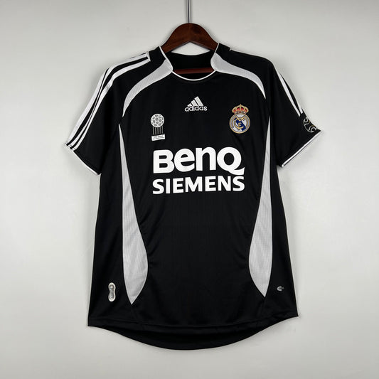 Real Madrid 06/07 Retro Away