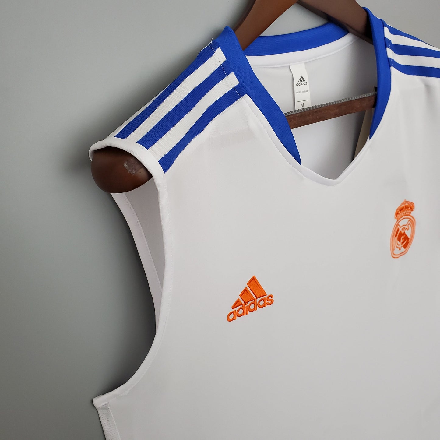21/22 Real Madrid Vest Training Suit White