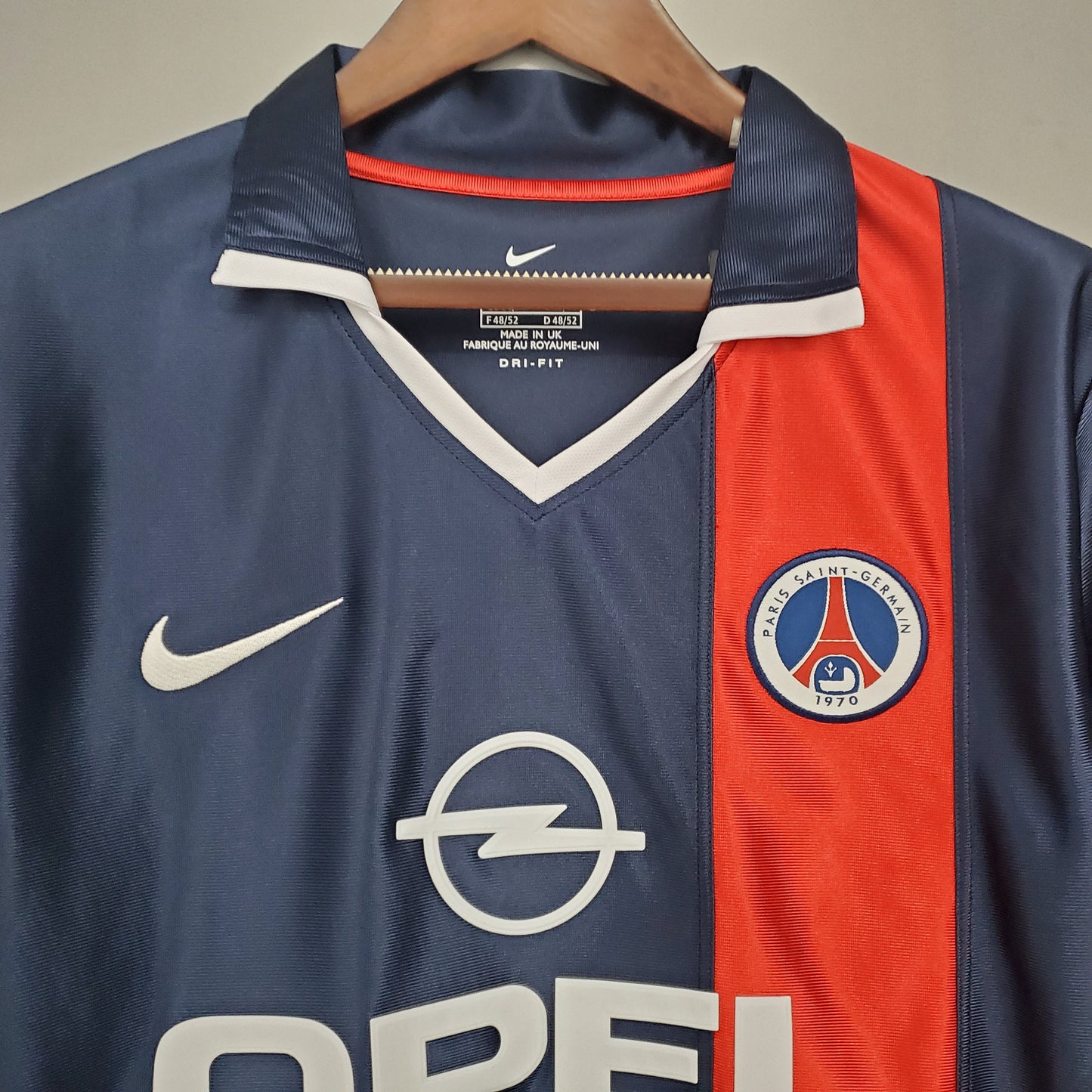 Paris Saint-Germain 01/02 Retro Home