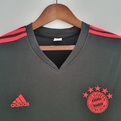 Bayern de Munique 22/23 Treino Preto e Vermelho