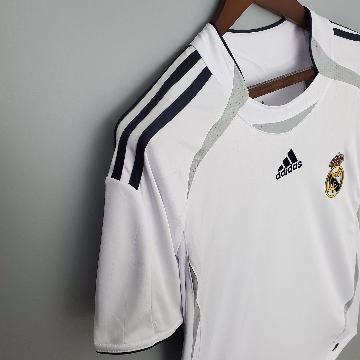 Real Madrid "Teamgeist" White