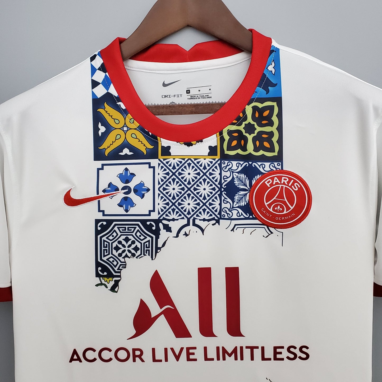 Paris Saint-Germain 22/23 Edição Especial