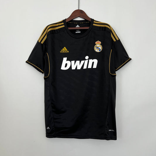 Real Madrid 11/12 Retro Away