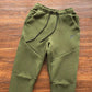 NIKE TECH FLEECE PANTS x OLIVE GREEN