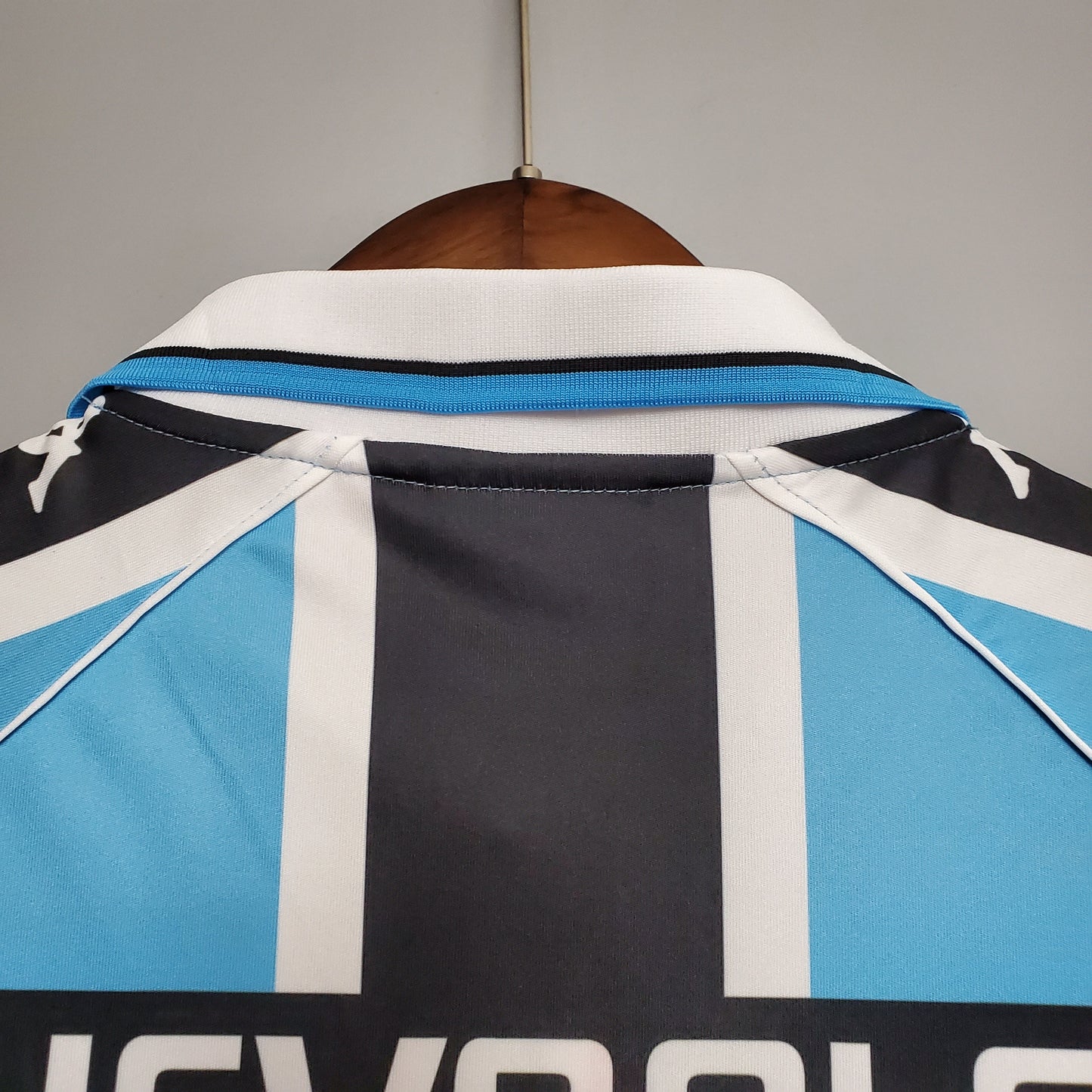 Gremio Retro 2000 Home