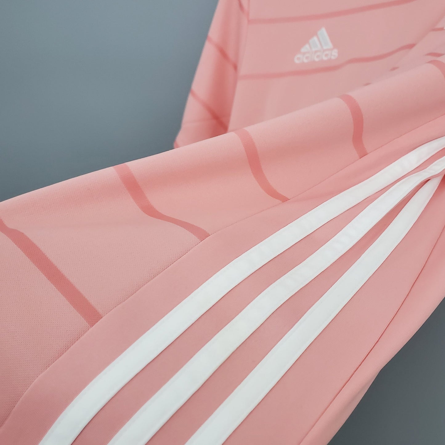 Internacional 21/22 Feminino Rosa