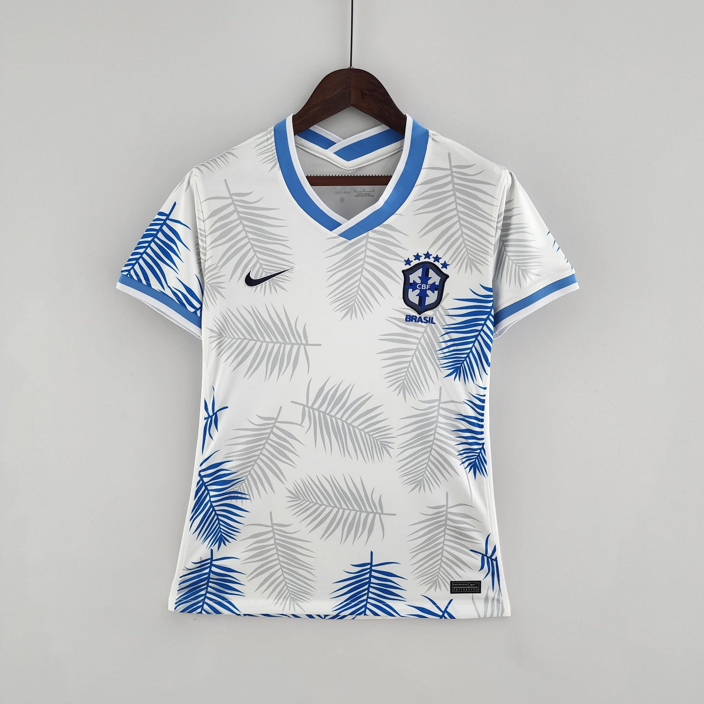 2022 Brasil Feminino Branco Clássico