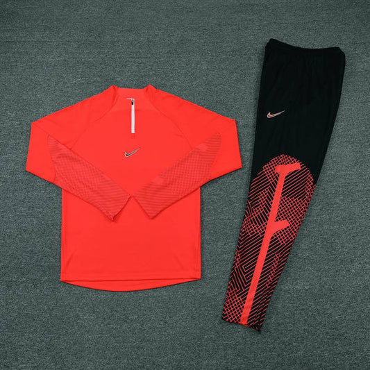 Conjunto Treino Nike Preto e Laranja Dri Fit