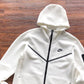 NIKE TECH FLEECE HOODIE x WHITE