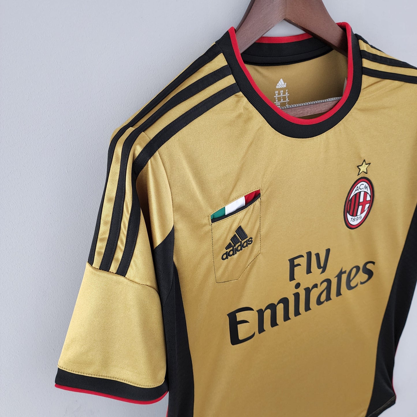 Retro 13/14 AC Milan Third Away