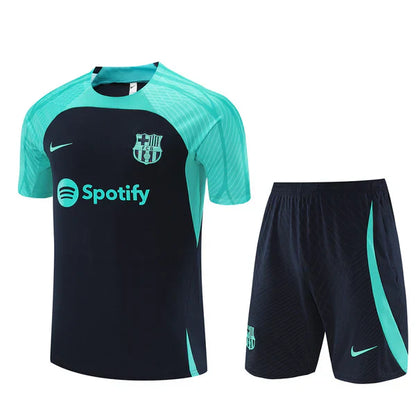 Kit de treino Barcelona 23/24