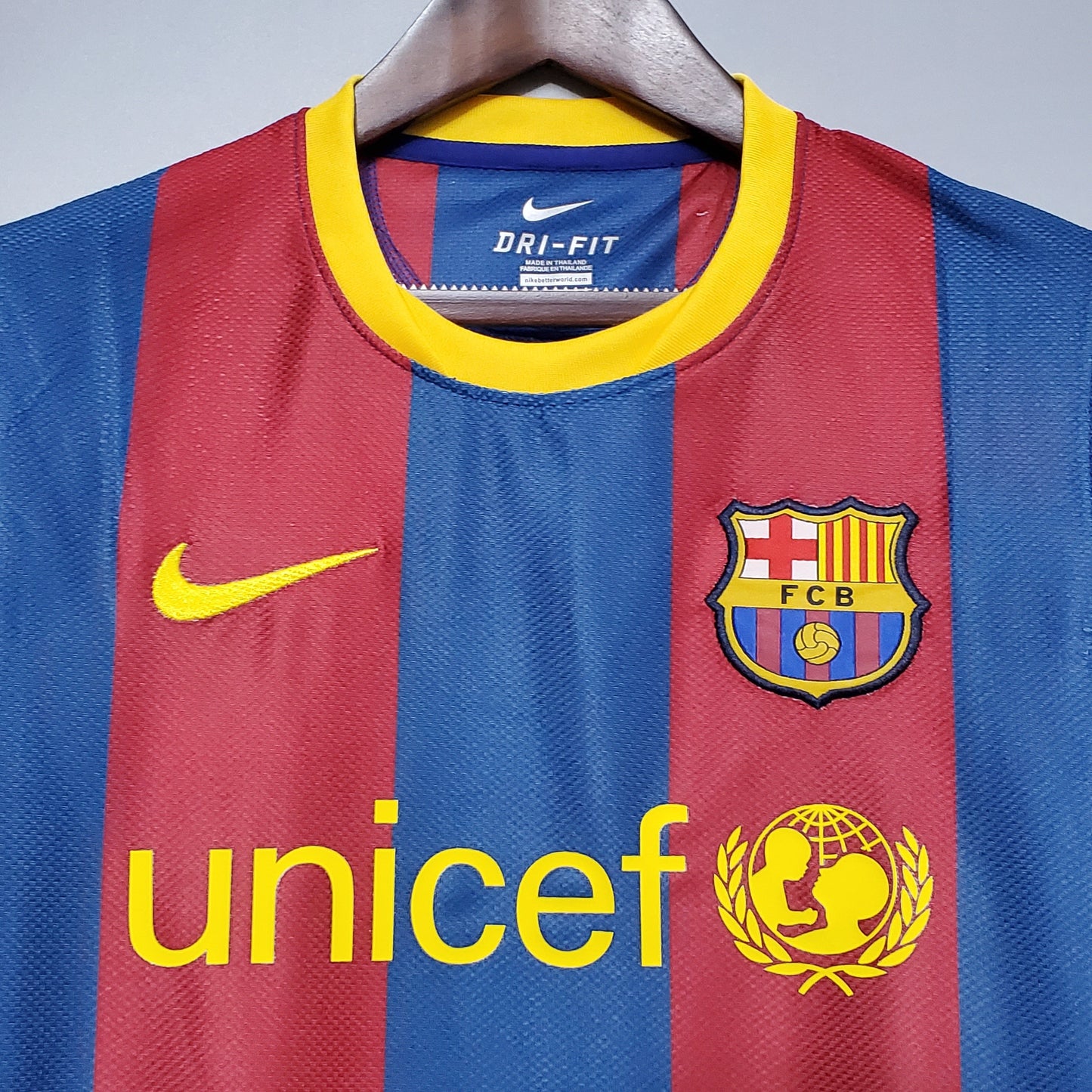 Barcelona 10/11 Retro Home