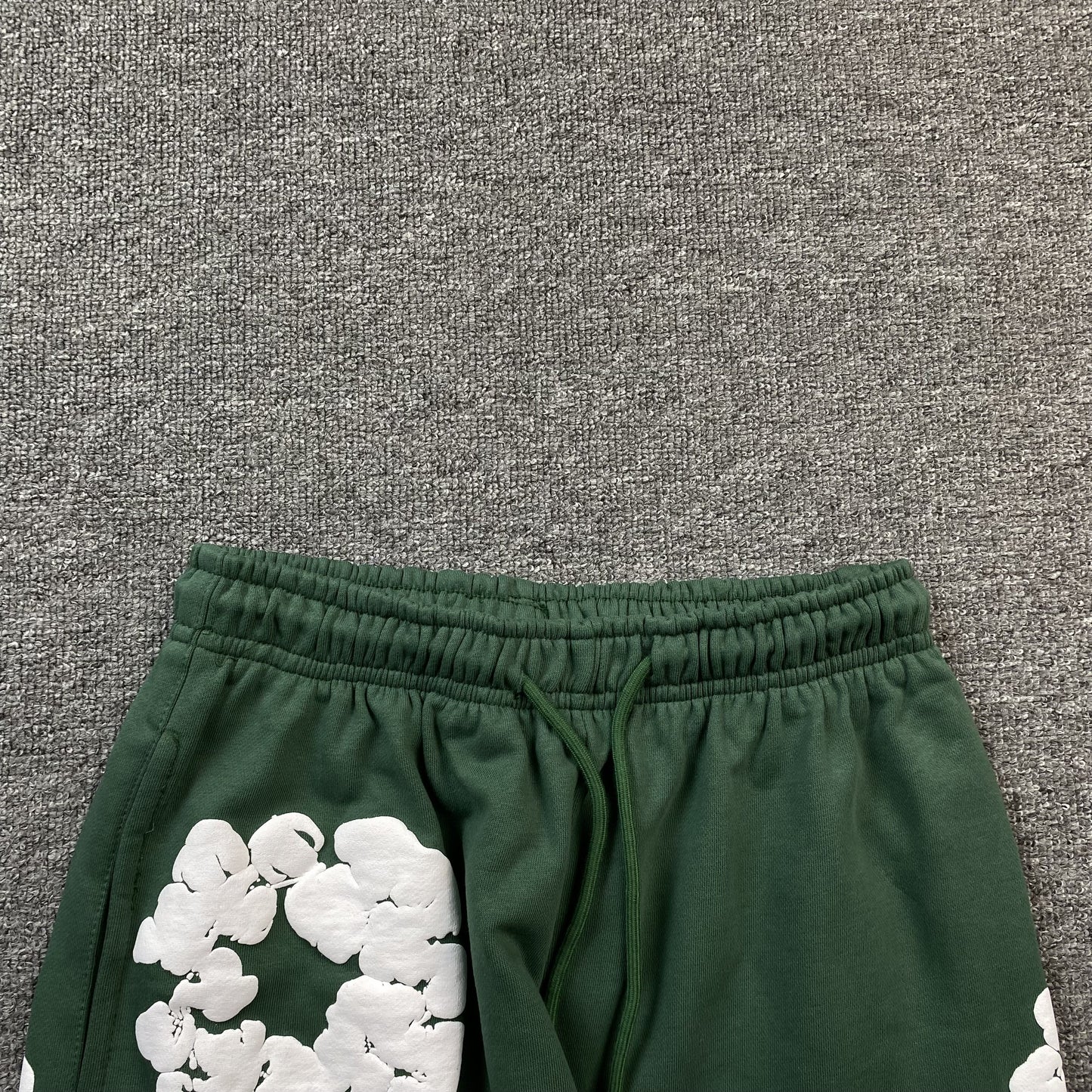 DENIM TEARS COTTON WREATH SWEATPANTS GREEN