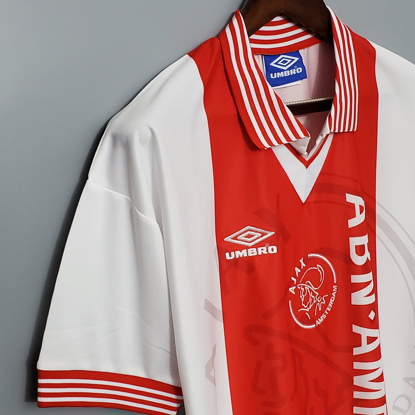 Ajax 95/96 Retro Home