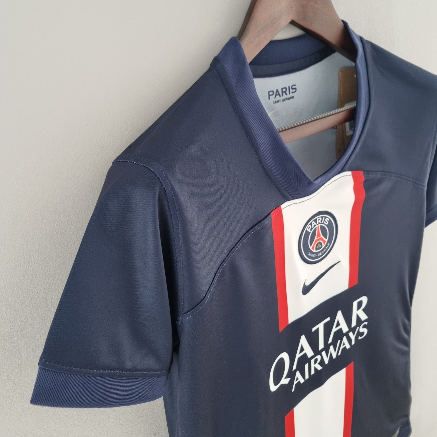 Paris Saint-Germain 22/23 Feminino Home