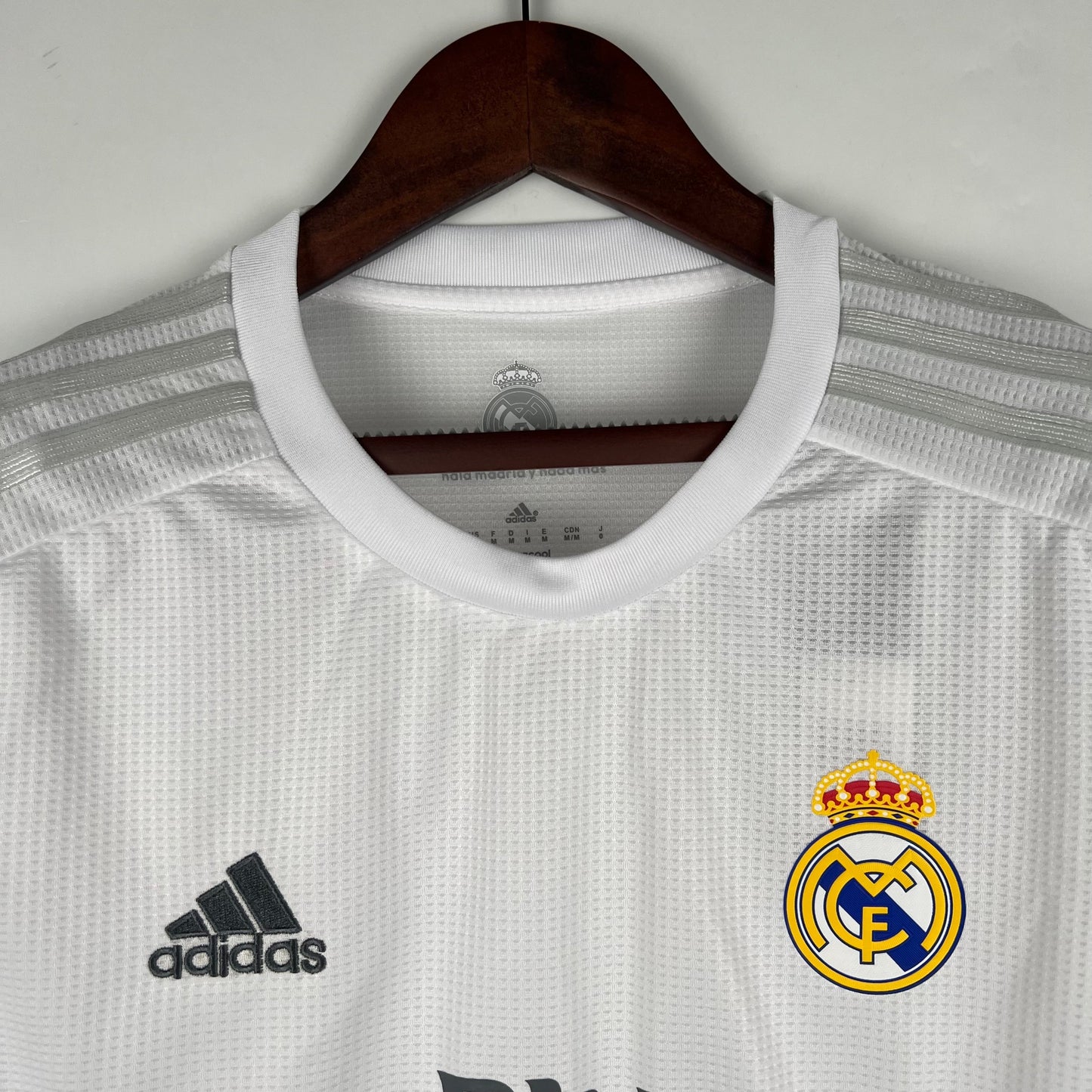 Retro Real Madrid 15/16 Long Sleeve Home