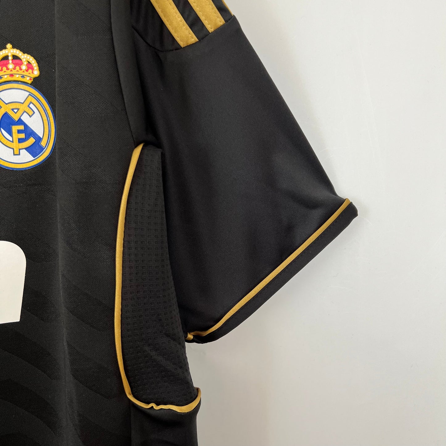 Real Madrid 11/12 Retro Away