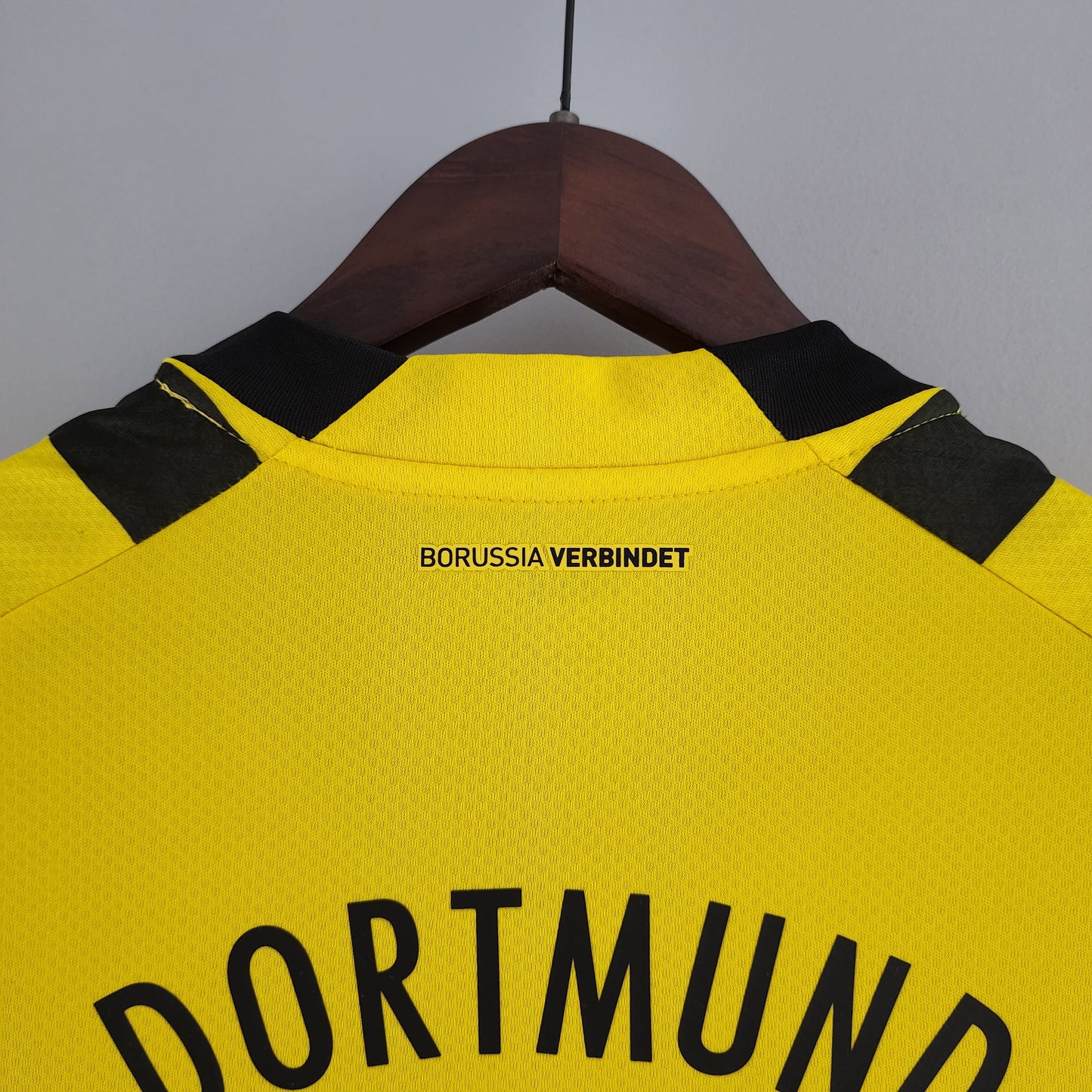 Borussia Dortmund 22/23 Feminino Home