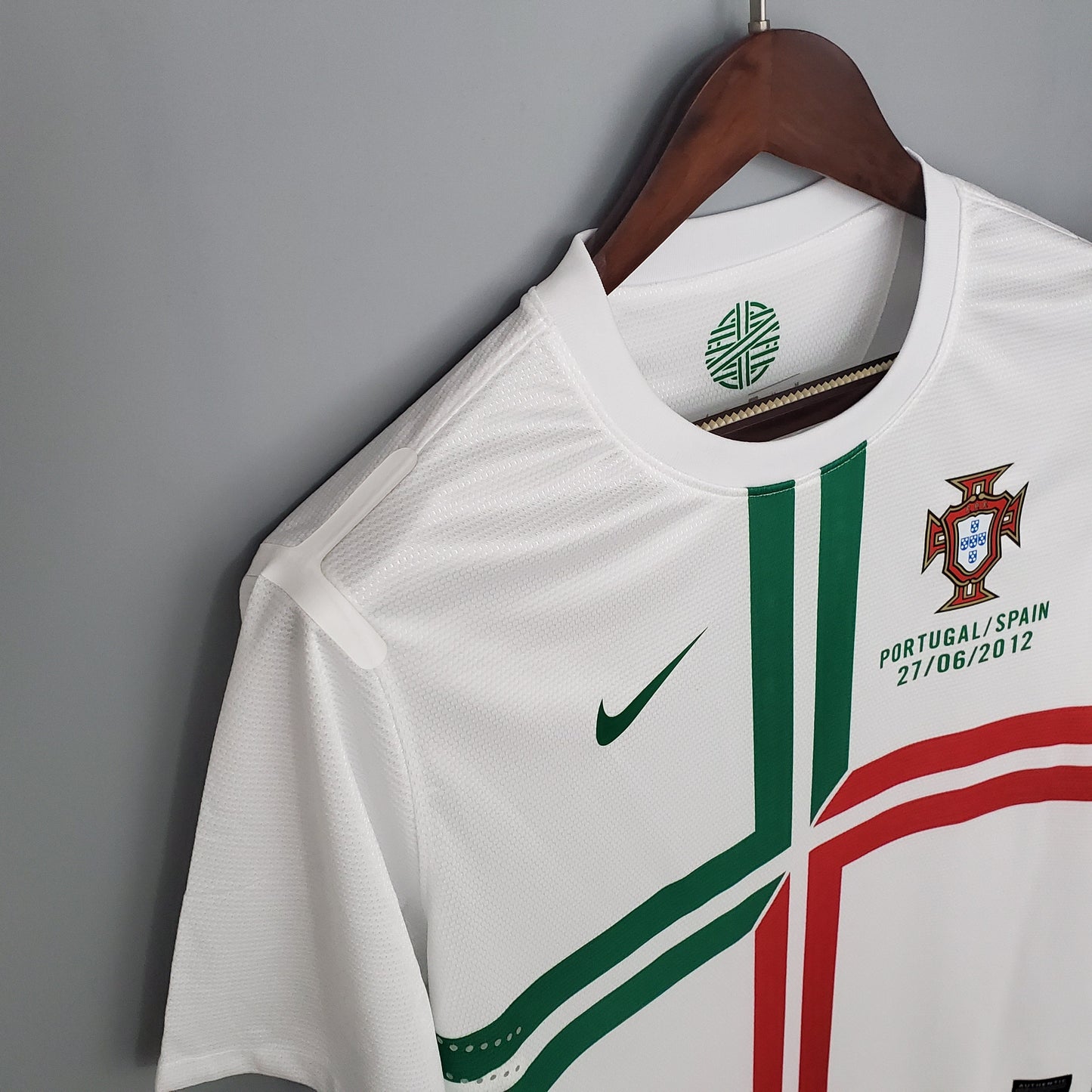 Retro Portugal 2012 Away