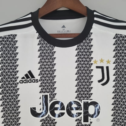 22/23 Juventus Home